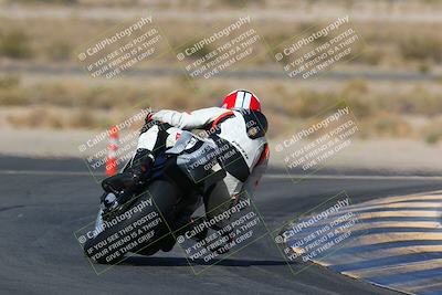 media/Apr-10-2022-SoCal Trackdays (Sun) [[f104b12566]]/Turn 11 Backside (945am)/